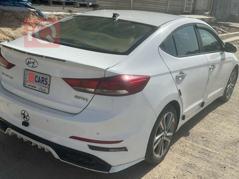هيونداي النترا